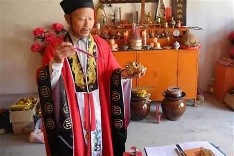 曹山道庆超度亡灵关灯