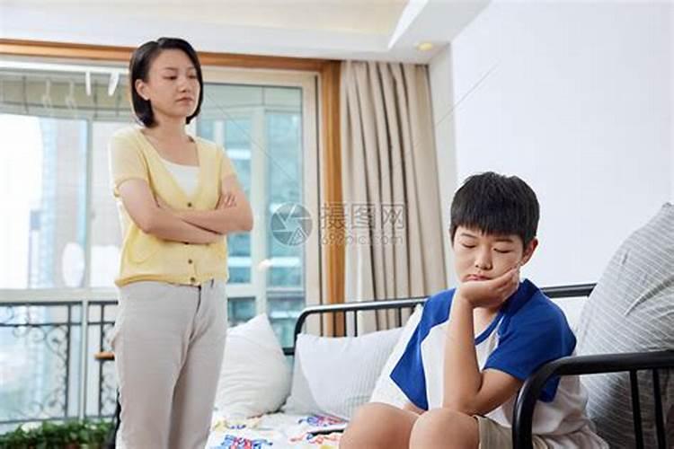 梦到与妈妈发生冲突